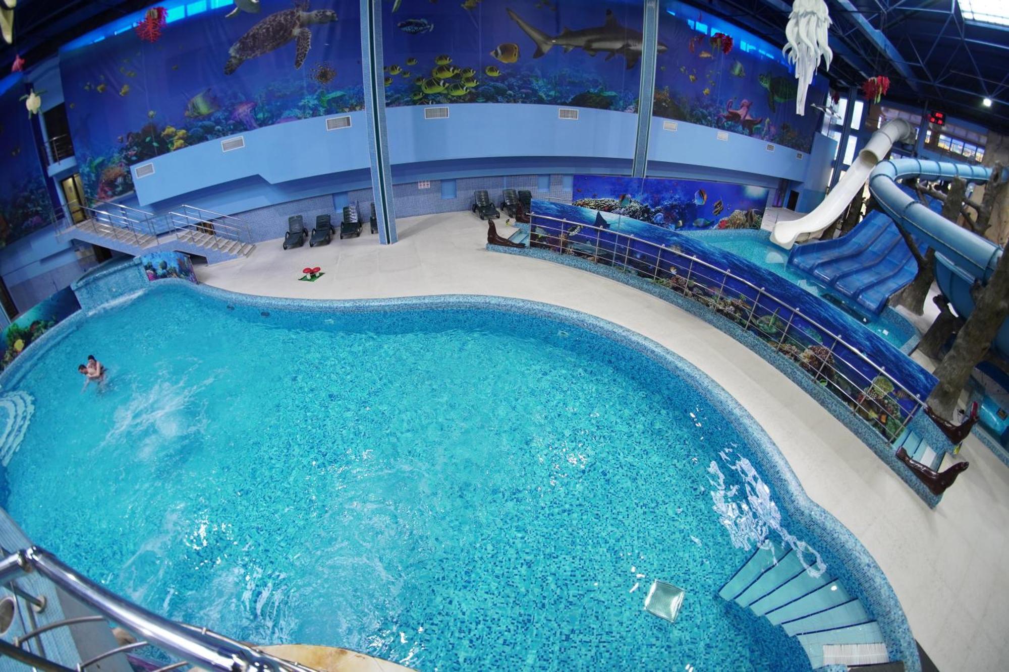 Aquatek Resort & Spa Hotel エレバン エクステリア 写真
