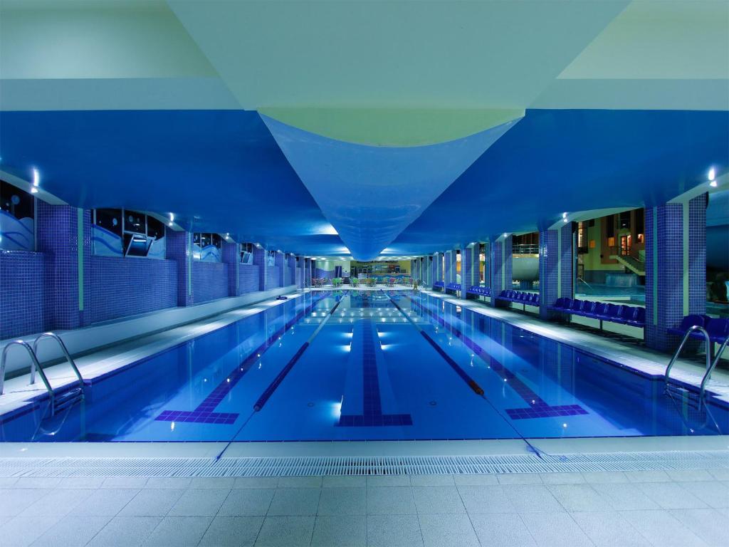 Aquapark Hotel & Villas エレバン エクステリア 写真